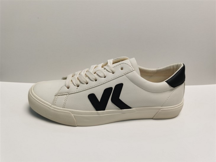 Men's White Sneaker